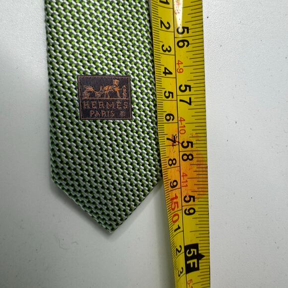 Authentic Hermes 100% Silk Mens Neck Tie Gray Made France - Picture 11 of 11